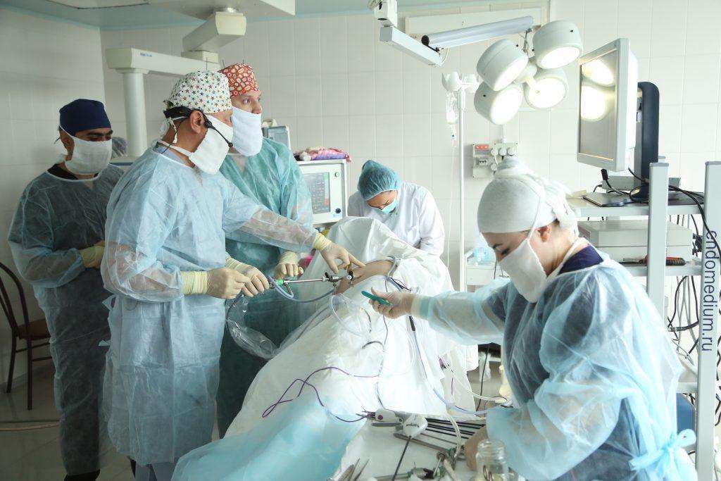 Students of KBSU Absorb Laparascopic Surgery